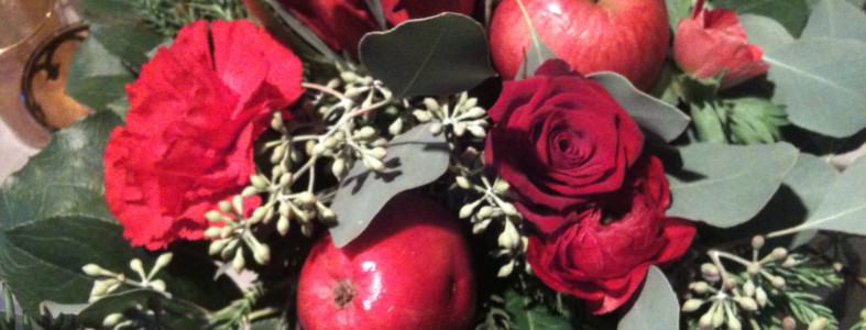 Står du og mangler en julebuket eller nogle afskårne blomster til jul ? Julebuket